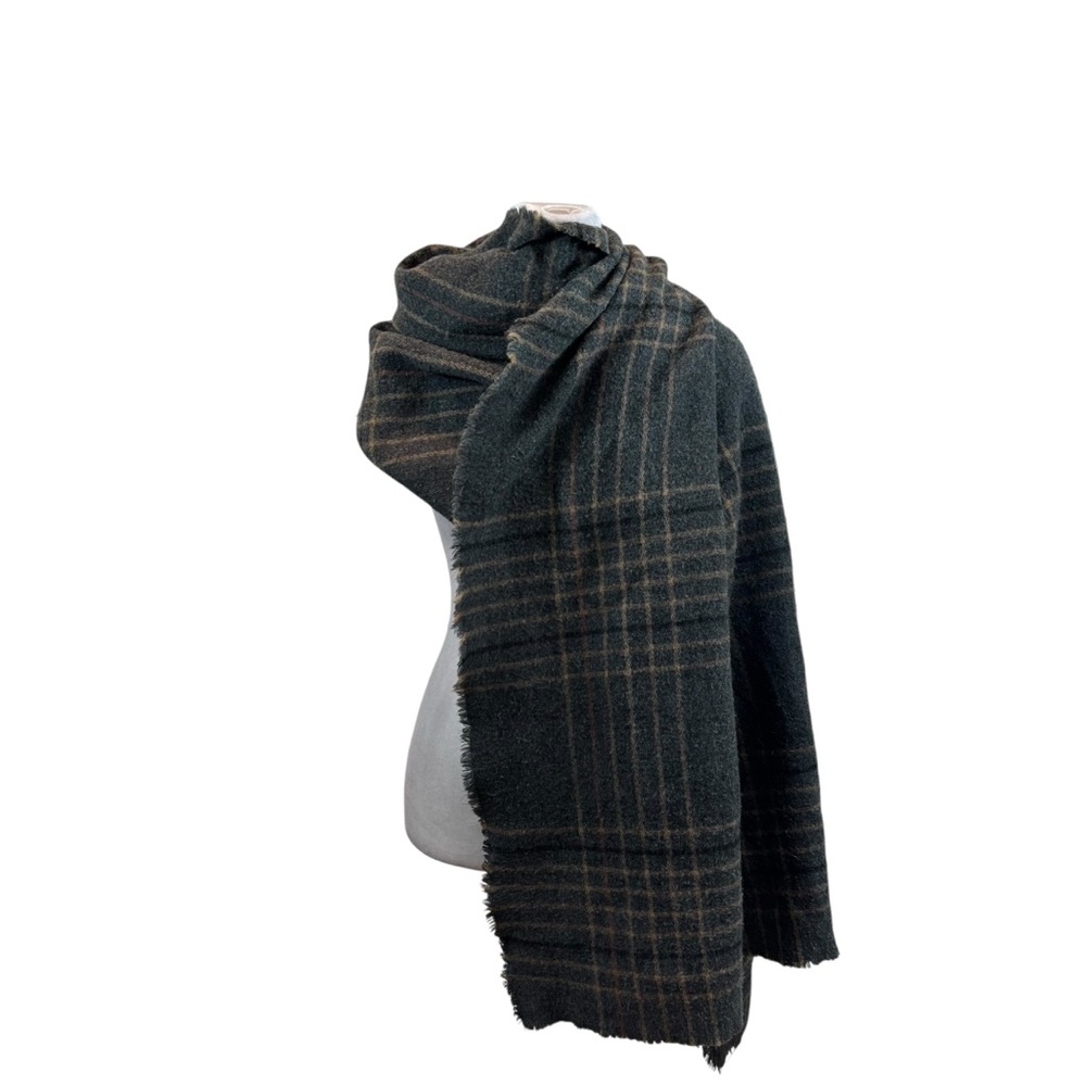 Zara Brand Plaid Blanket Scarf Size Medium Appr 80x32”